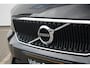 Volvo XC40 T2 Automaat Business Pro | Adaptive Cruise & Pilot Assist | Panoramisch Schuif-/kanteldak | Verwarmbare voorstoelen+stuur | AppleCarplay | Semi-elektr. inklapbare trekhaak | Keyless Entry | Park Assist & Camera Achter | DAB+ | Navigatie | 19'' Lichtmetalen wielen |