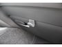 Volvo XC40 T2 Automaat Business Pro | Adaptive Cruise & Pilot Assist | Panoramisch Schuif-/kanteldak | Verwarmbare voorstoelen+stuur | AppleCarplay | Semi-elektr. inklapbare trekhaak | Keyless Entry | Park Assist & Camera Achter | DAB+ | Navigatie | 19'' Lichtmetalen wielen |