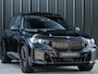 BMW X5 xDrive50e M-Sport Pro | Panoramadak | M-Performance Seats | HUD | 360 Camera | Stoelverwarming + Ventilatie | Memory Seats | Ambiance Interieur | Soft Close | Iconic Glow | Achterbank Verwarming |