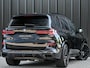 BMW X5 xDrive50e M-Sport Pro | Panoramadak | M-Performance Seats | HUD | 360 Camera | Stoelverwarming + Ventilatie | Memory Seats | Ambiance Interieur | Soft Close | Iconic Glow | Achterbank Verwarming |