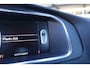 Volvo V40 2.0 T3 Momentum | Stoelverwarming | LED | Sensoren | 17" | Cruise | Clima