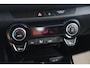 Kia Stonic 1.0 T-GDi MHEV DynamicLine 101PK Navigatie Achteruitrijcamera Carplay Android LMV Climate & Cruise Control