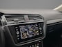 Volkswagen Tiguan Allspace Elegance 7p. 1.5 TSI 150pk DSG Automaat 3e zitrij, Adaptive cruise control, Elektrische achterklep, Achteruitrijcamera, Navigatie, LED matrix koplampen