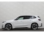 BMW iX1 30 313pk X-Drive M-Sport Performance | Adaptief Led | Sportstoelen | Keyless | 4WD | Adaptieve Cruise en Struurwielverw. voorbereid | Antraciet Hemel | Carplay | Sfeerverlichting | 1200kg Trekgewicht | Camera | Bovag Garantie.