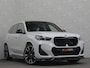 BMW iX1 30 313pk X-Drive M-Sport Performance | Adaptief Led | Sportstoelen | Keyless | 4WD | Adaptieve Cruise en Struurwielverw. voorbereid | Antraciet Hemel | Carplay | Sfeerverlichting | 1200kg Trekgewicht | Camera | Bovag Garantie.