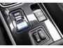 Mitsubishi Outlander 2.4 PHEV Intense één van de allerlaatste uit deze serie Outlanders! Navigatie, stoelverwarming SOH = 93,25%