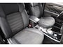 Mitsubishi Outlander 2.4 PHEV Intense één van de allerlaatste uit deze serie Outlanders! Navigatie, stoelverwarming SOH = 93,25%