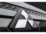 Mitsubishi Outlander 2.4 PHEV Intense één van de allerlaatste uit deze serie Outlanders! Navigatie, stoelverwarming SOH = 93,25%