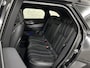 Land Rover Range Rover Velar 250 pk AWD R-Dynamic S | 360 Camera | Panorama | ACC | Leder | Meridian | 2021 | Memory | Stoelventilatie | Carbon | Black-Optic | Sfeerverlichting | NL Auto | NAP | Dealer onderhouden. Btw Auto | 32825,= ex btw | 23925,= ex btw & ex bpm.