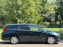 Toyota Auris Touring Sports 1.8 Hybrid Lease /Navi/Pano/Camera/