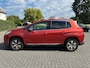 Peugeot 2008 1.2 PureTech Allure | automaat | Cruise control | Climate control | parkeersensoren | Panorama dak |