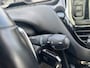 Peugeot 2008 1.2 PureTech Allure | automaat | Cruise control | Climate control | parkeersensoren | Panorama dak |