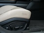 Porsche Taycan Sport Turismo 4S 79 kWh | Panoramdak | Bose | HUD | Camera | Night Vision | Carbon Interieur | Sport Chrono | Achterasbesturing | 14-Wegs Memory Seats | Stoelverwarming V+A | Passagiers Display |
