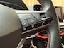 SEAT Arona 1.0 TSI FR Business Intense Alcantara | Apple CarPlay/Android Auto | Achteruitrijcamera | Cruise control adaptief | Climate control | LED verlichting | Lichtmetalen velgen | Voorstoelen verwarmd | Parkeersensoren voor en achter