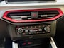 SEAT Arona 1.0 TSI FR Business Intense Alcantara | Apple CarPlay/Android Auto | Achteruitrijcamera | Cruise control adaptief | Climate control | LED verlichting | Lichtmetalen velgen | Voorstoelen verwarmd | Parkeersensoren voor en achter