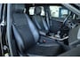 Land Rover Range Rover Evoque 1.5 P300e AWD R-Dynamic HSE | Adapt. Cruise | Schuifdak | Meridian Surround | Stoelverwarming | Matrix | Camera | Memory |