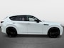 Mazda CX-60 e-Skyactiv PHEV Homura Business Edition | 12,3-inch TFT-kleurendisplay met bediening via centrale HMI Commander, touchscreen (voor Apple CarPlay / Android Auto™) of voice control | 12,3-inch digitale meterset | 20-inch lichtmetalen velgen, Black