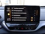 Volkswagen ID.4 Pro Business 77 kWh 150KW | Warmtepomp | Panodak | 360° | Head-up | Elektrische kofferklep |