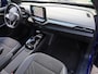 Volkswagen ID.4 Pro 77 kWh 150KW | Panodak | Warmtepomp | Head-up | Achteruitrijcamera | Keyless Go & Entry | Trekhaak | 19"Inch |