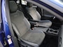 Volkswagen ID.4 Pro 77 kWh 150KW | Panodak | Warmtepomp | Head-up | Achteruitrijcamera | Keyless Go & Entry | Trekhaak | 19"Inch |