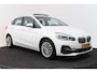 BMW 2-Serie Active Tourer 218i High Executive Edition (PANORAMADAK, TREKHAAK, STOELVERWARMING, CAMERA, DEALER ONDERHOUDEN)