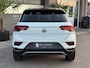 Volkswagen T-Roc 1.5 TSI Sport | Beats | LED | ACC | Virtual | Carplay | Camera | Nwe banden | Stoelverw | Rijklaar + nieuwe apk