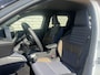 Renault R5 comfort range Techno 52 kWh | Adaptive Cruise Control | Camera | Navigatie | Apple CarPlay / Android Auto |