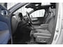 Volvo EX40 Extended Range Ultra Black Edition 252PK/82kWh | 360 | Schuifdak | 20'' |