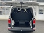 Volkswagen Transporter Kombi 2.0 TDI 150 PK DSG Automaat L1H1 BTW en BPM vrij Auro 6 Airco Camera Cruise control PDC Trekhaak 2e eigenaar Marge Personenbus Combi Tourer Groepsvervoer Ideaal voor ombouw naar Camper 9 persoons 8 persoons