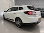 Renault Megane Estate 2.0 Dynamique aut. NAVI/XENON/KEYLESS/17"LMV/CRUISE/ECC/PRIVACY/DAKRAILS/PERFECT ONDERHOUDEN MET VOLLEDIGE OH HISTORIE/APK T/M 03-2027/ZO MEENEEMPRIJS