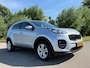 Kia Sportage 1.6 GDI DynamicLine | Camera | Apple CarPlay/Android Auto | LKAS | Clima | Navi | 17" Velgen | PDC | Cruise | LED |