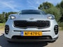 Kia Sportage 1.6 GDI DynamicLine | Camera | Apple CarPlay/Android Auto | LKAS | Clima | Navi | 17" Velgen | PDC | Cruise | LED |