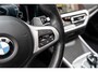 BMW 3-Serie Touring 330e High Executive M Sport / DRAVIT GRAU / PANO / 360 CAMERA / HUD / CARBON / TREKHAAK