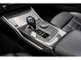 BMW 3-Serie Touring 330e High Executive M Sport / DRAVIT GRAU / PANO / 360 CAMERA / HUD / CARBON / TREKHAAK