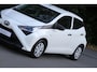 Toyota Aygo 1.0 VVT-i x-fun / Airco / Bluetooth / Elektrische ramen / Multifunctioneel stuurwiel