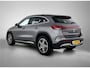 Mercedes-Benz EQA 250 Business Solution AMG 67 kWh | AMG line | MBUX wide screen | Designo grijs | Stoelverwarming | Achteruitrij camera Inclusief 24 maanden MB Certified garantie voor Europa.