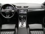 Skoda Superb Combi 1.4 TSI iV Laurin & Klement PHEV 218pk | Trekhaak Af Fabriek | Panodak | Camera | Lederen Comfortzetels Massage & Memory | Keyless | Sfeerverlichting | Stoelen &Stuur Verwarmd | Apple Carplay | Navigatie | DAB | Plug In Hybrid |