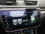 Skoda Superb Combi 1.4 TSI iV Laurin & Klement PHEV 218pk | Trekhaak Af Fabriek | Panodak | Camera | Lederen Comfortzetels Massage & Memory | Keyless | Sfeerverlichting | Stoelen &Stuur Verwarmd | Apple Carplay | Navigatie | DAB | Plug In Hybrid |