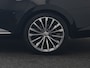 Skoda Superb Combi 1.4 TSI iV Laurin & Klement PHEV 218pk | Trekhaak Af Fabriek | Panodak | Camera | Lederen Comfortzetels Massage & Memory | Keyless | Sfeerverlichting | Stoelen &Stuur Verwarmd | Apple Carplay | Navigatie | DAB | Plug In Hybrid |