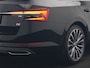Skoda Superb Combi 1.4 TSI iV Laurin & Klement PHEV 218pk | Trekhaak Af Fabriek | Panodak | Camera | Lederen Comfortzetels Massage & Memory | Keyless | Sfeerverlichting | Stoelen &Stuur Verwarmd | Apple Carplay | Navigatie | DAB | Plug In Hybrid |