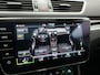 Skoda Superb Combi 1.4 TSI iV Laurin & Klement PHEV 218pk | Trekhaak Af Fabriek | Panodak | Camera | Lederen Comfortzetels Massage & Memory | Keyless | Sfeerverlichting | Stoelen &Stuur Verwarmd | Apple Carplay | Navigatie | DAB | Plug In Hybrid |