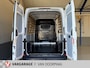 Volkswagen Crafter 35 2.0 TDI L3H3 Highline | Nav | Trekhaak | PDC