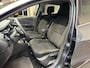 Renault Clio Estate 0.9 TCe Limited | Parkeersensoren achter | Cruise control | Navigatie |
