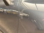 Renault Clio Estate 0.9 TCe Limited | Parkeersensoren achter | Cruise control | Navigatie |