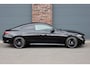Mercedes-Benz CLE Coupé 300 e AMG Line | Panoramadak | Distronic | Massage | Stoelventilatie | Digital Light | Verwarmd Stuurwiel | Memory | Keyless Go | Leder |