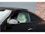 Mercedes-Benz CLE Coupé 300 e AMG Line | Panoramadak | Distronic | Massage | Stoelventilatie | Digital Light | Verwarmd Stuurwiel | Memory | Keyless Go | Leder |
