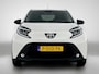 Toyota Aygo X 1.0 VVT-i S-CVT first | Dealer onderhouden | Fietsendragerbeugel | LED verlichting | Climate Control | 17" Velgen | Apple CarPlay/Android Auto | Cruise Control Adaptive |
