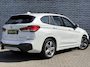 BMW X1 xDrive25e Executive | M-Sport | Parkeersensoren | Elektrische Achterklep | LED Koplampen | Navigatie | Stoelverwarming | Cruise Control | Climate Control | Lichtmetalen Velgen 18 inch | Plug-in Hybrid (PHEV)