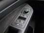 Volkswagen Golf 1.5 eTSI R-Line Edition 150 PK| Stoelverwarming | Stuurwielverwarming | Achteruitrijcamera | Parkeersensoren | APple Carplay Draadloos | Sfeerverlichting