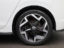 Volkswagen Golf 1.5 eTSI R-Line Edition 150 PK| Stoelverwarming | Stuurwielverwarming | Achteruitrijcamera | Parkeersensoren | APple Carplay Draadloos | Sfeerverlichting